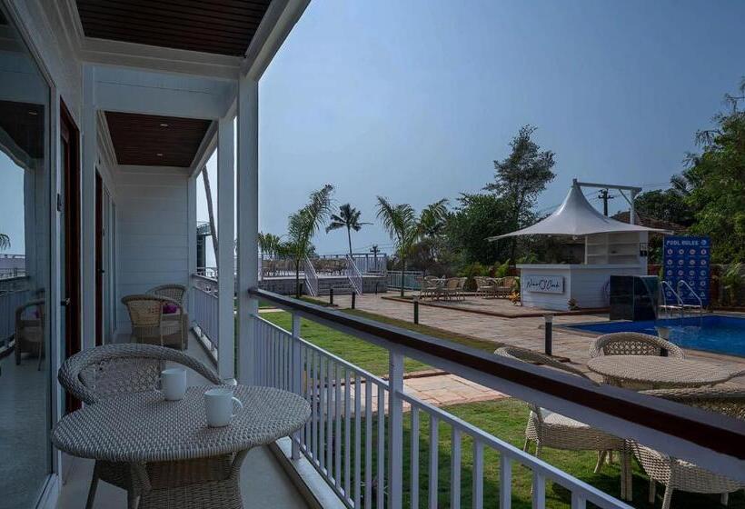 اتاق لوکس با چشم‌انداز دریا, The Kimaya   By The Sea