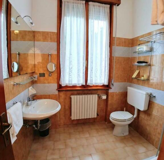 חדר סטנדרט, Albergo Carancini