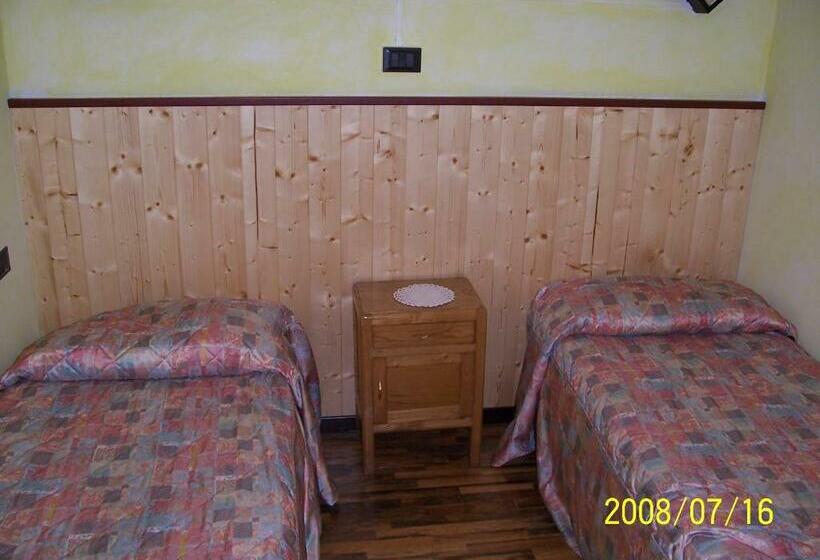 Классический Номер, Albergo Del Ponte