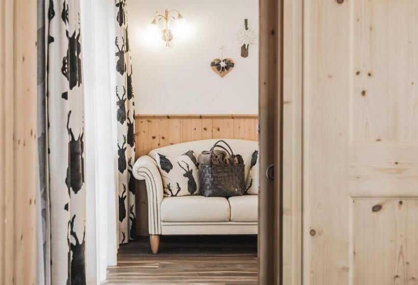Семейный Номер, Chalet S   Dolomites Design   Adults Recommended