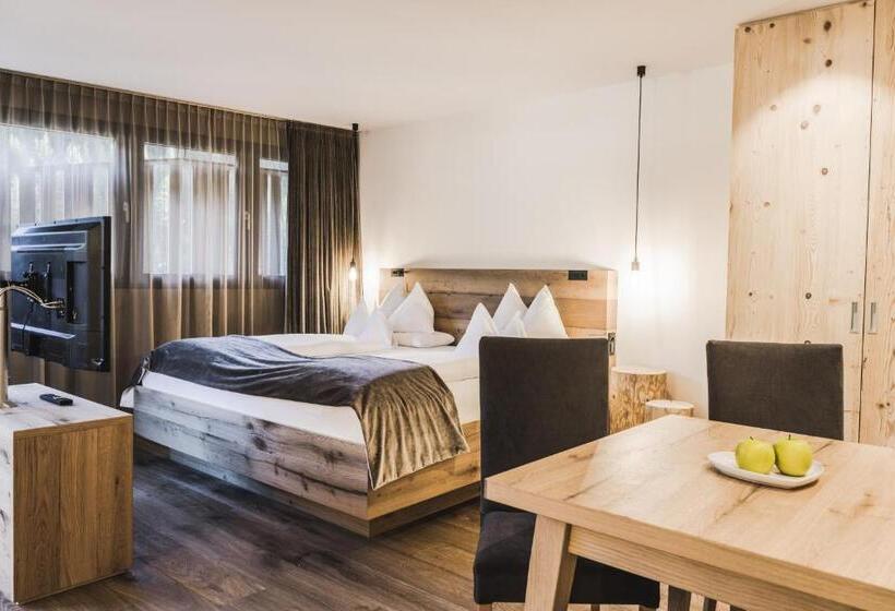 Люкс, Chalet S   Dolomites Design   Adults Recommended