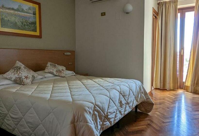 اتاق استاندارد, Del Sole