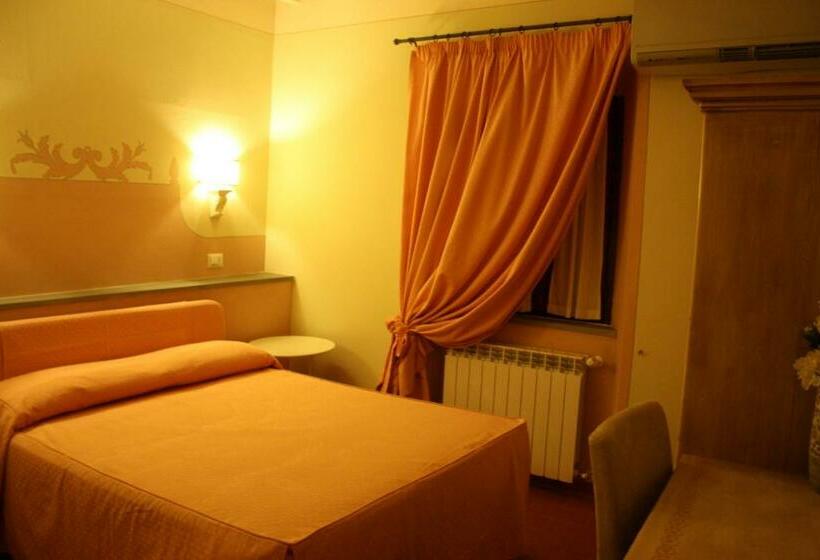 Номер Стандарт, Locanda San Barnaba