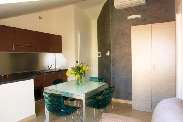 آپارتمان 1 خوابه با چشم‌انداز دریا, Residence Villa Carmen Fronte Mare A 50 Mt