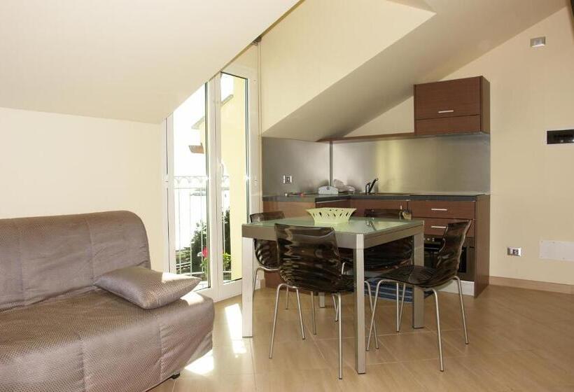 آپارتمان 1 خوابه, Residence Villa Carmen Fronte Mare A 50 Mt