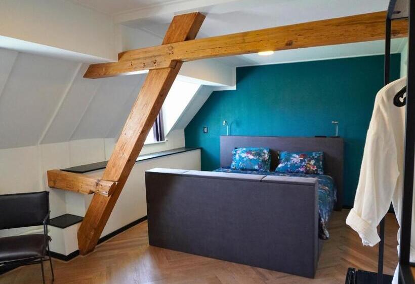 Номер Deluxe, B&b Catharinenburg, Optionele Wellnessfaciliteiten Beschikbaar!
