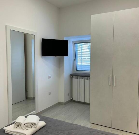 Четырехместный Номер Стандарт, B&b La Ginestra