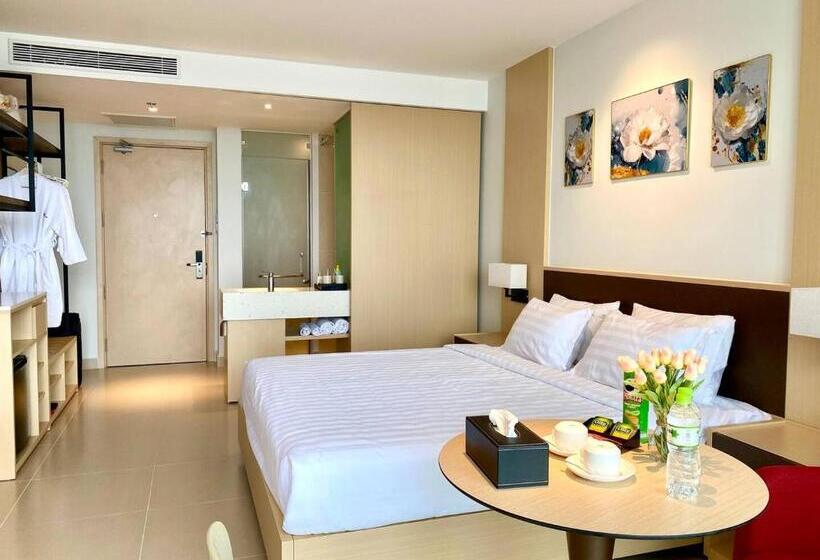 اتاق استاندارد با تخت بزرگ, The Oceanfront Apartment At Cam Ranh
