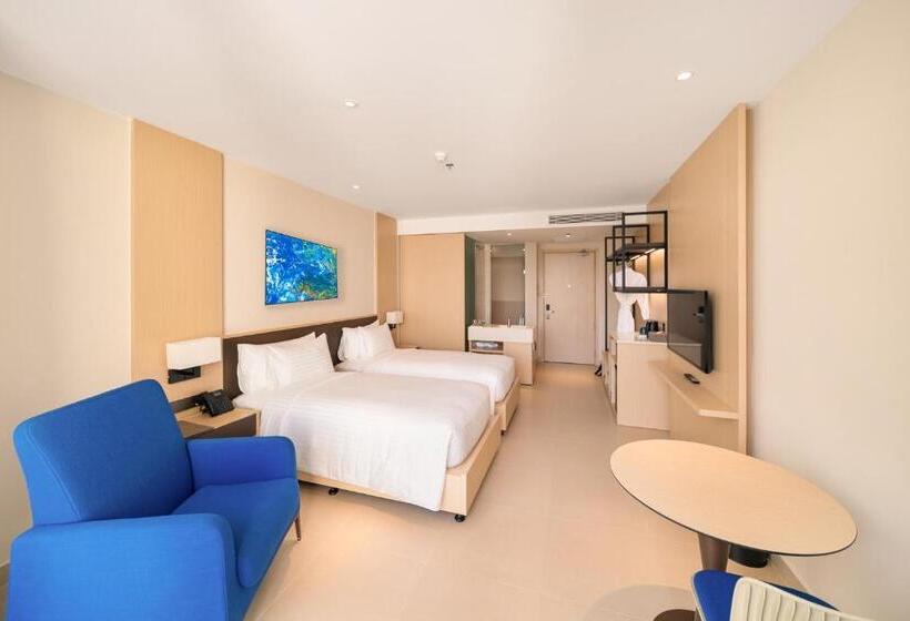 اتاق لوکس با چشم‌انداز دریا, The Oceanfront Apartment At Cam Ranh