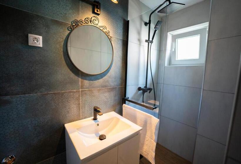 غرفة قياسية رباعية, Cozy Nook B&b   Free Private Parking