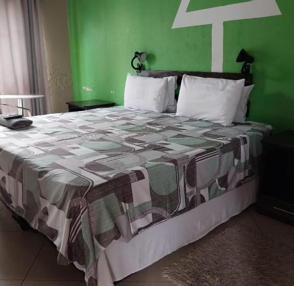 اتاق استاندارد, Nomanini Guest House Nelspruit