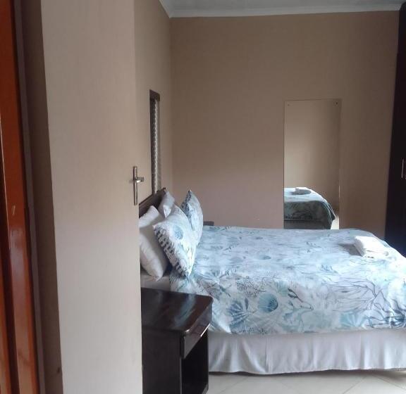 اتاق لوکس, Nomanini Guest House Nelspruit