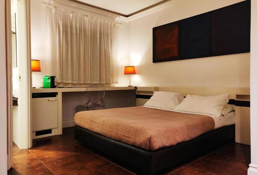 Quarto Triplo Standart, Best Season
