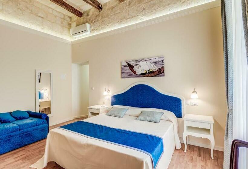 سوییت جونیور با بالکن, Tano's Boutique Guesthouse