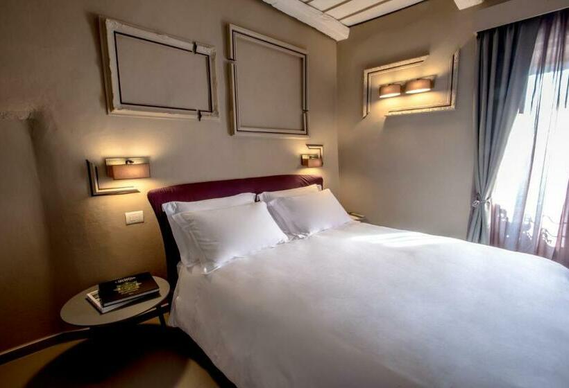 Люкс, Uve Rooms & Wine Bar
