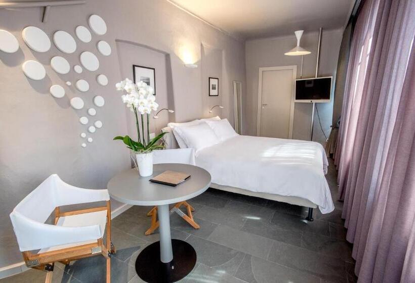 Номер Superior, Uve Rooms & Wine Bar