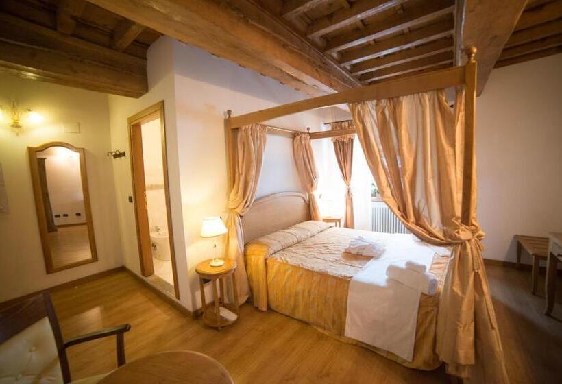Номер Стандарт с Гидромассажем, Abetone E Piramidi Resort