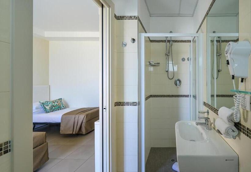 Triple Room Sea View, Augustus  Davanti A Noi C è Solo Il Mare