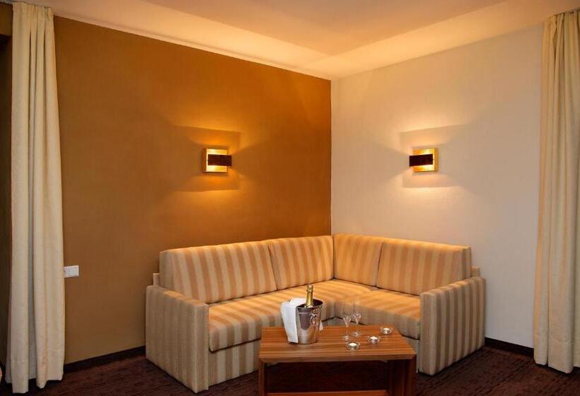 Family Suite, Madatsch