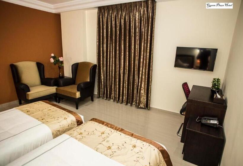 Deluxe Room, Queen Plaza