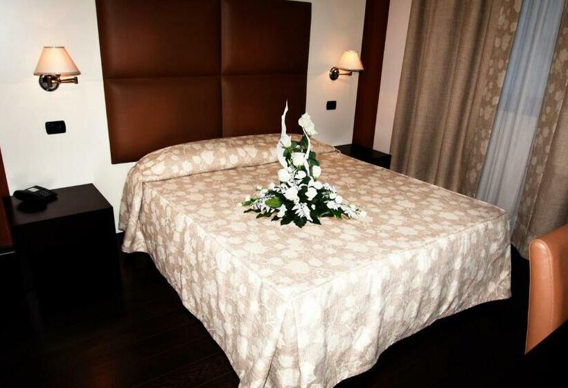 Номер Superior, Ristorante Giada