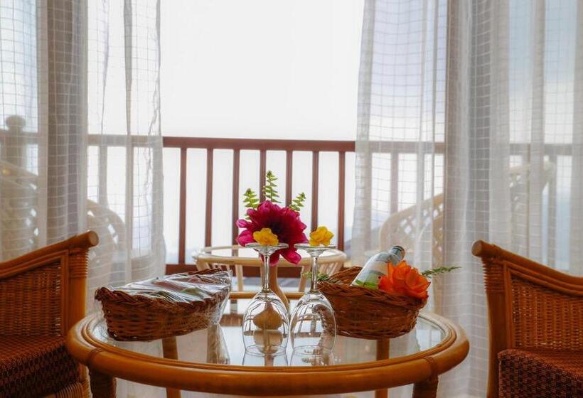اتاق استاندارد با چشم‌انداز, Rupakot Resort