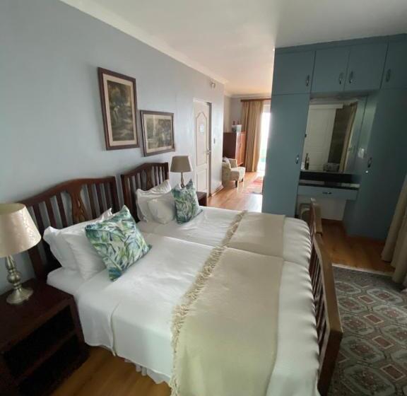 Семейный Номер, 3coloursblue Guest House