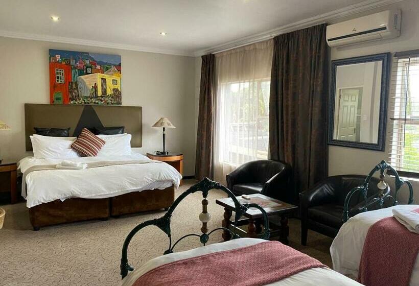 Семейный Номер, Africa Footprints Guest House