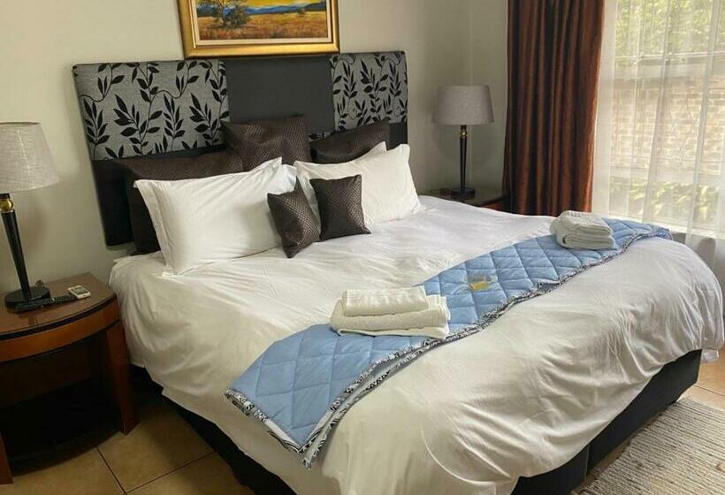 Стандартный Номер Кровать Кинг, Africa Footprints Guest House