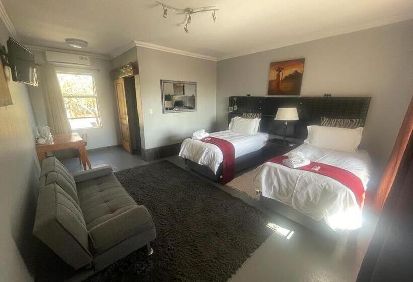 Стандартный Номер Кровать Кинг, Africa Footprints Guest House