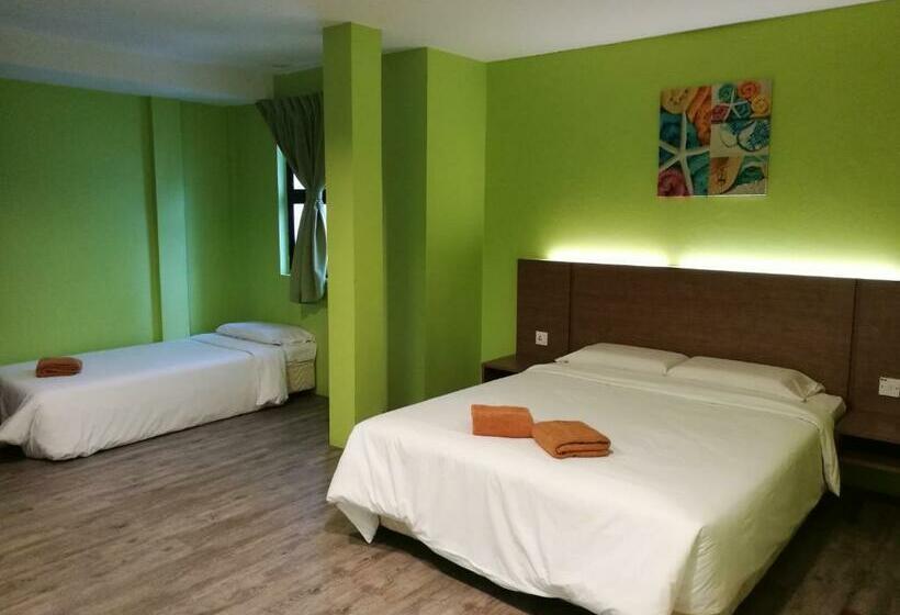 Семейный Номер, Walk Inn