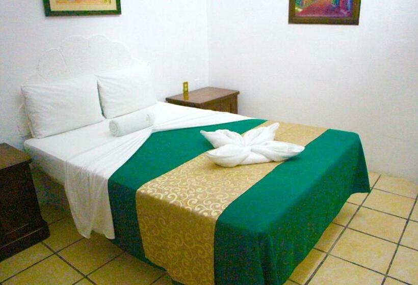 Quarto Estandar, Ameyali Tequesquitengo