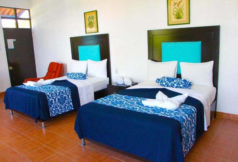 Quarto Estandar 2 Camas Casal, Ameyali Tequesquitengo