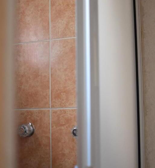 ２ダブルベッドのスタンダードルーム, Hostal Quinto Sol Huamantla