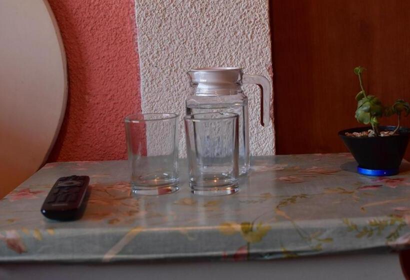 キングサイズベッドのスタンダードルーム, Hostal Quinto Sol Huamantla