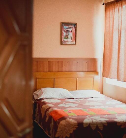 ２ダブルベッドのスタンダードルーム, Hostal Quinto Sol Huamantla