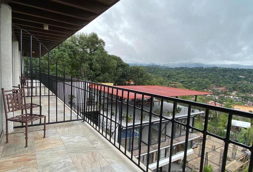 اتاق سوپریور, Santa Rosa