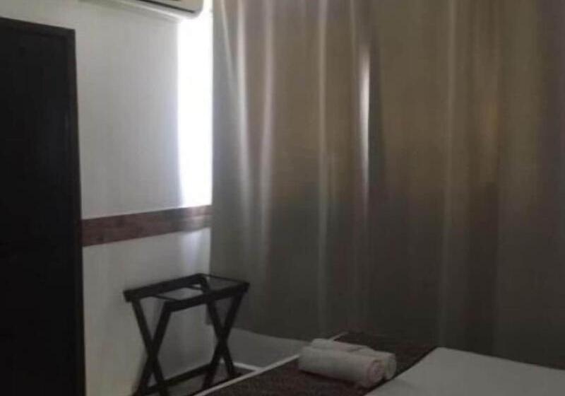 اتاق استاندارد یک نفره, Tuparenda