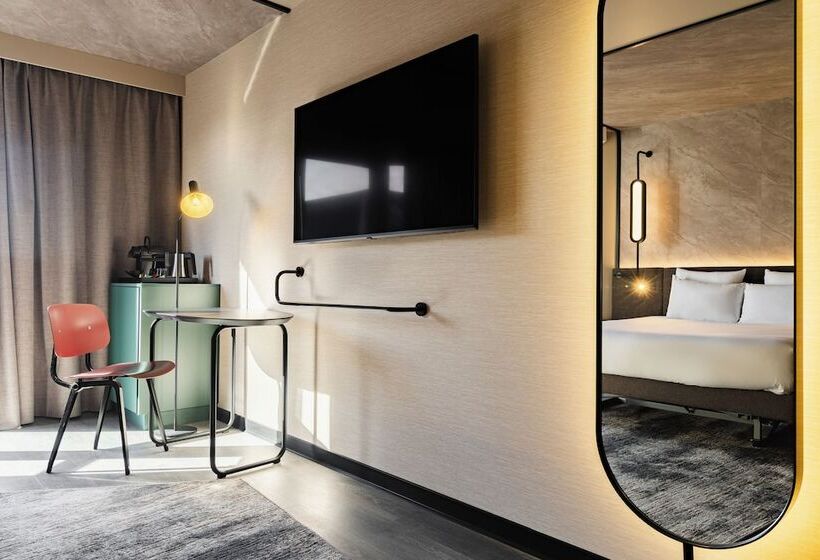 Семейный Номер, Novotel Rouen Centre Cathedrale