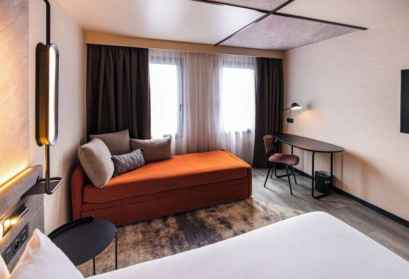 Трехместный Президентский, Novotel Rouen Centre Cathedrale