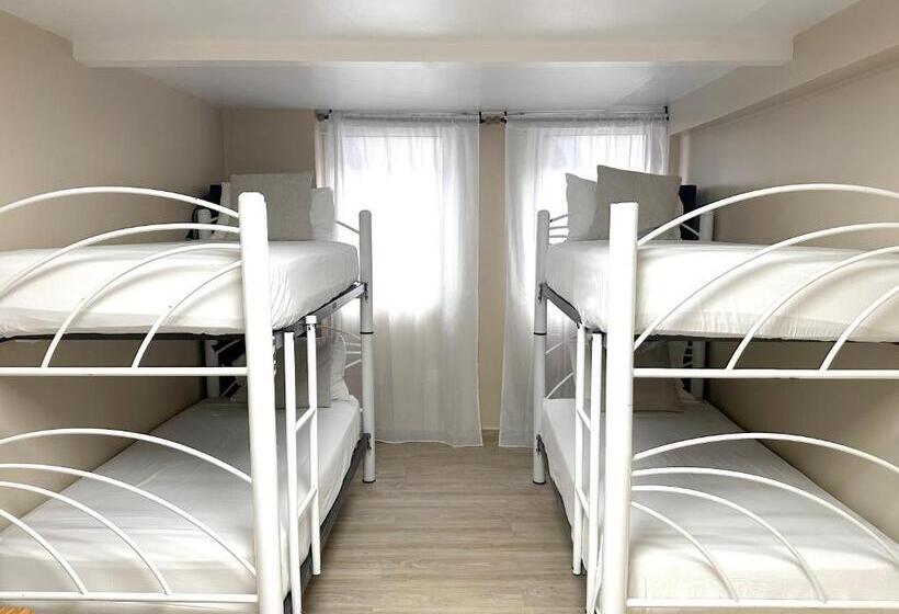 חדר סטנדרט לארבעה, Magnolia Inn