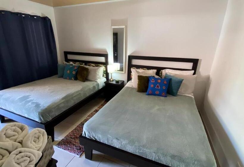 패밀리 룸, Roxy S Bed & Breakfast