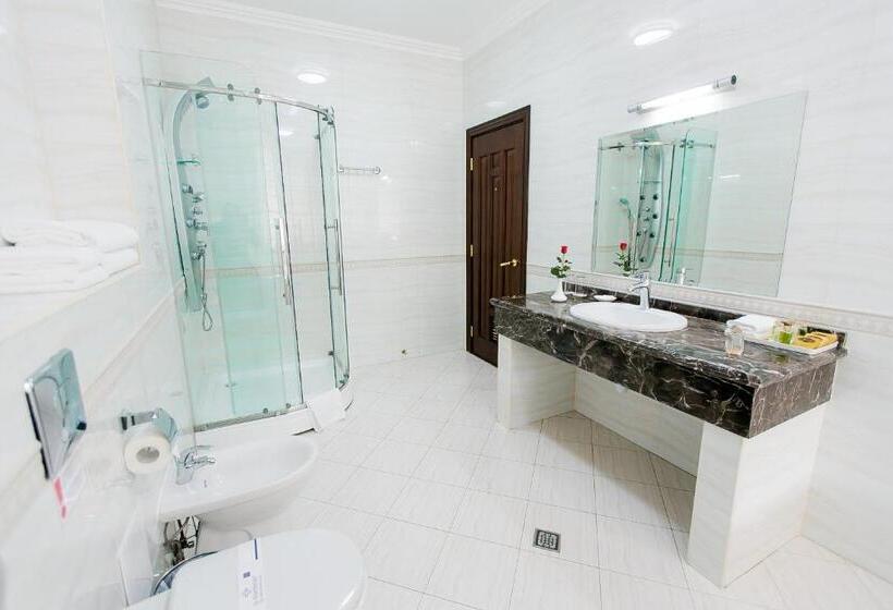 سوئیت با وان آب گرم, Allureinn Hotel And Spa