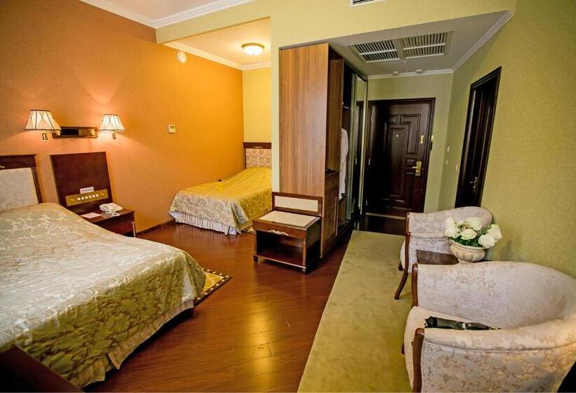 سوئیت جونیور خانوادگی, Allureinn Hotel And Spa