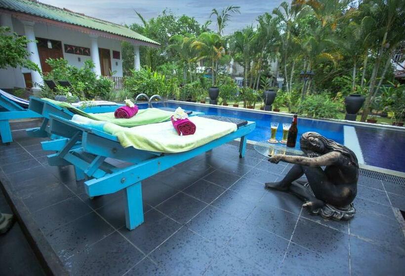 اتاق استاندارد با چشم‌انداز باغ, Arcadia Resort