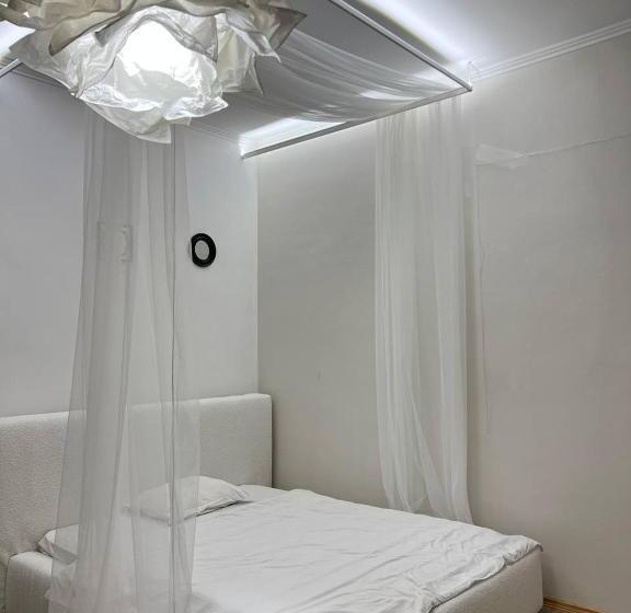 آپارتمان 1 خوابه, Bandera Hostel