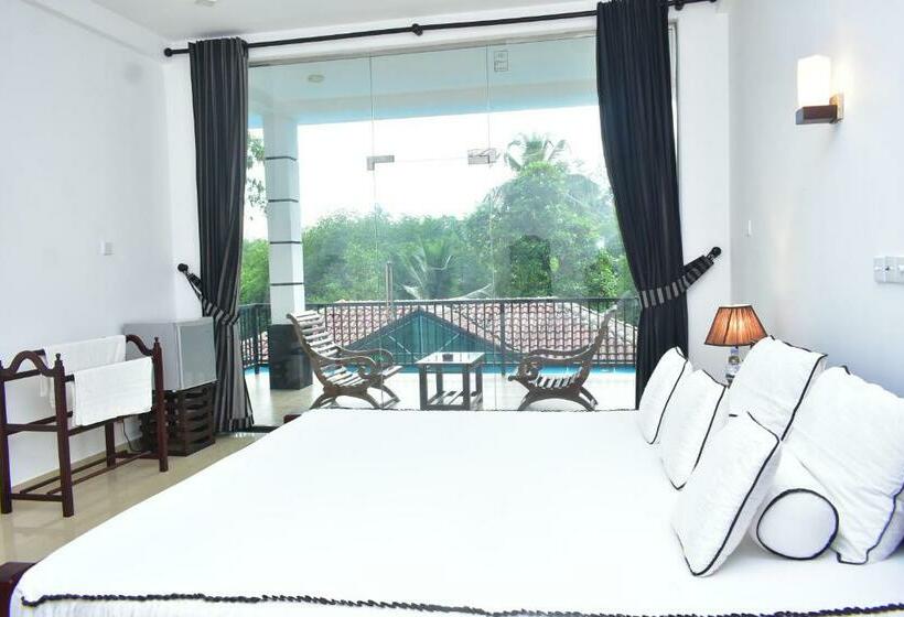 غرفة ديلوكس, Minuri Villa