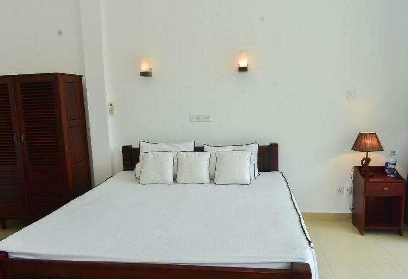 غرفة ديلوكس, Minuri Villa