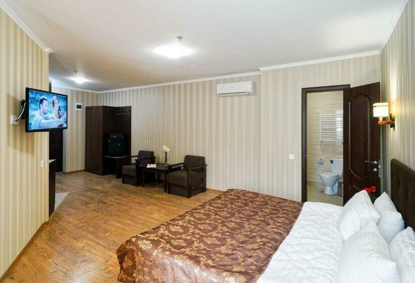 غرفة قياسية, Lisova Pisnia Resort