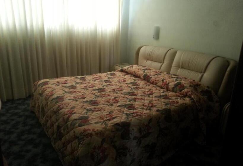 آپارتمان 2 خوابه, Eden by Bluebay